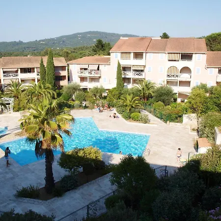2p Terrasse Vue Piscine Et Jardin Tropical Valmer *